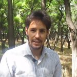 با شرکت در دوره موفقیت استاد پاکذات تونستم بالاخره حریف آمریکایی رو شکست بدم
