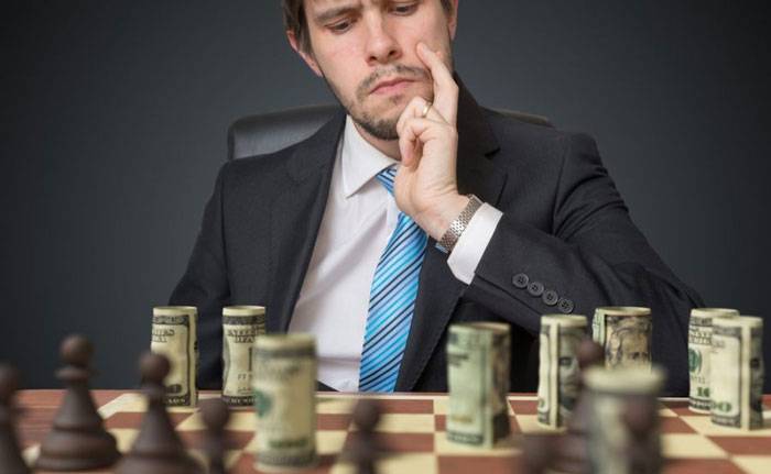 آیا بازی با پول را بلدید؟ مثل ثروتمندان با پول بازی میکنید یا مثل فقرا؟