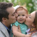 parents and kids age difference: How to decrease its negative effects?