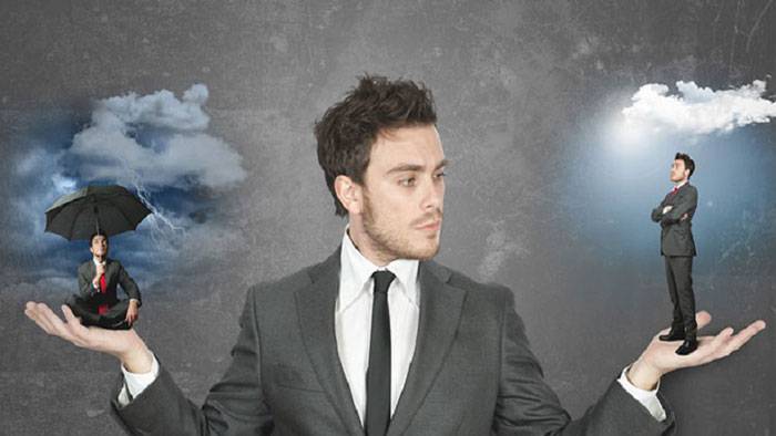 How are the poor and rich mind’s criteria?