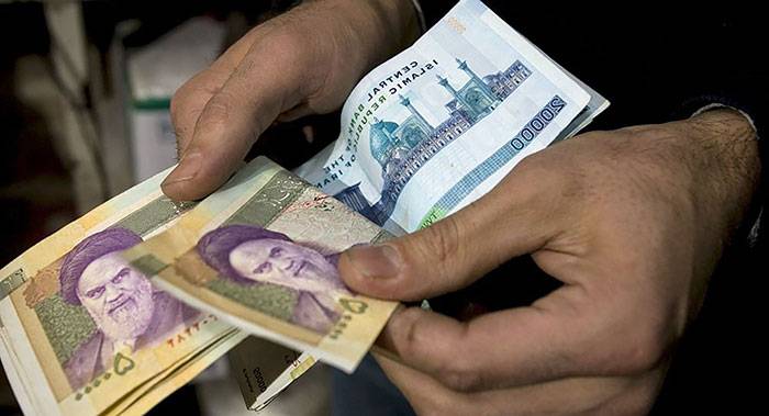 عادت بد پول خرج کردن