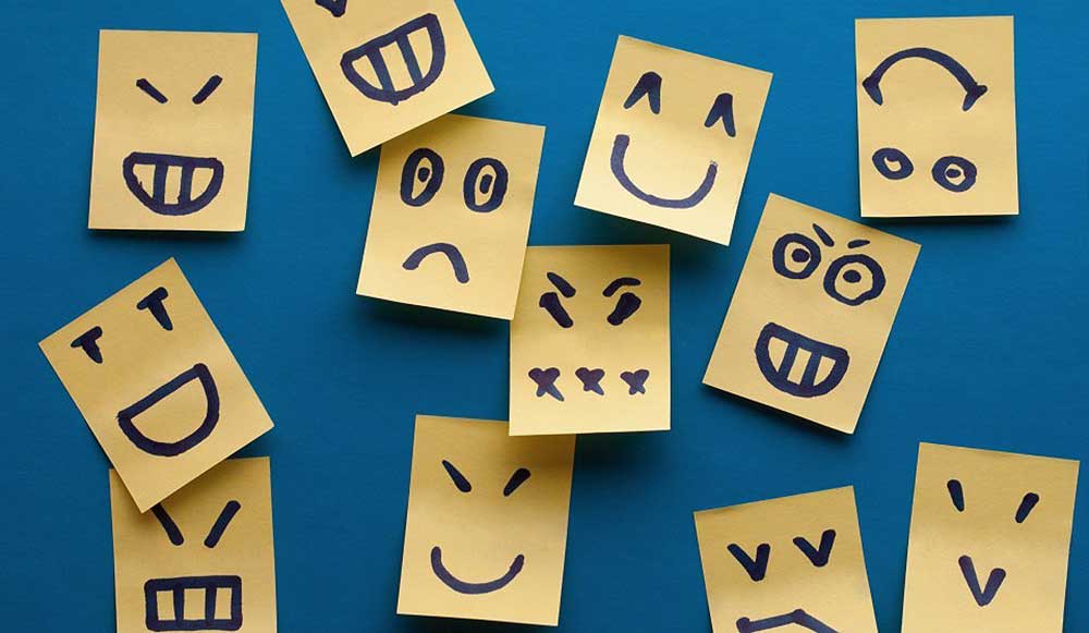 چگونه افکار منفی خود را به افکار مثبت تبدیل کنیم؟ افکار منفی